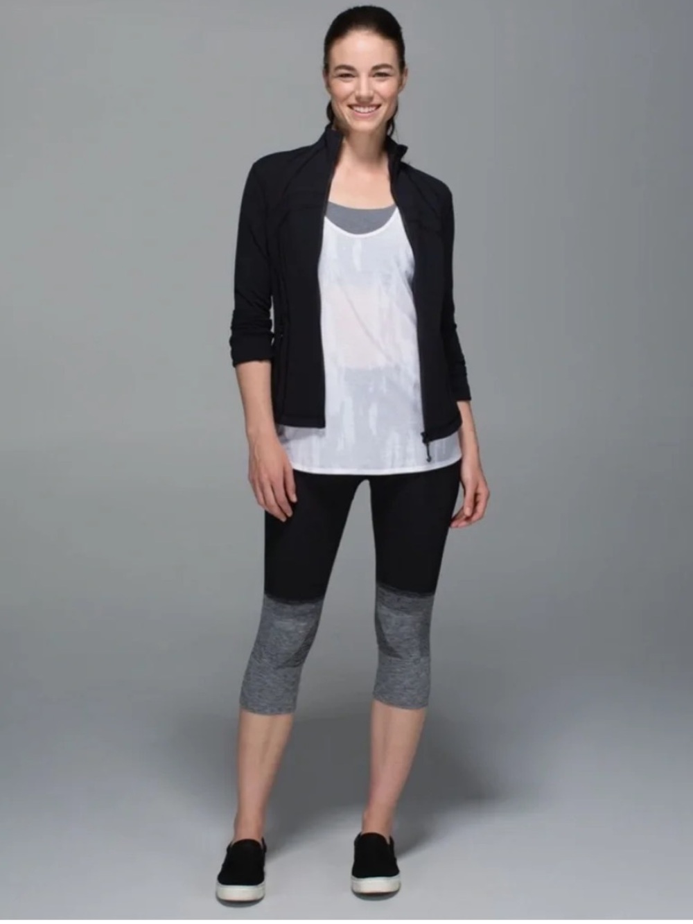 LULULEMON Seamlessly Street Capri Seamless Compression Leggings | Size 6